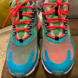 Nike Air Max React 270